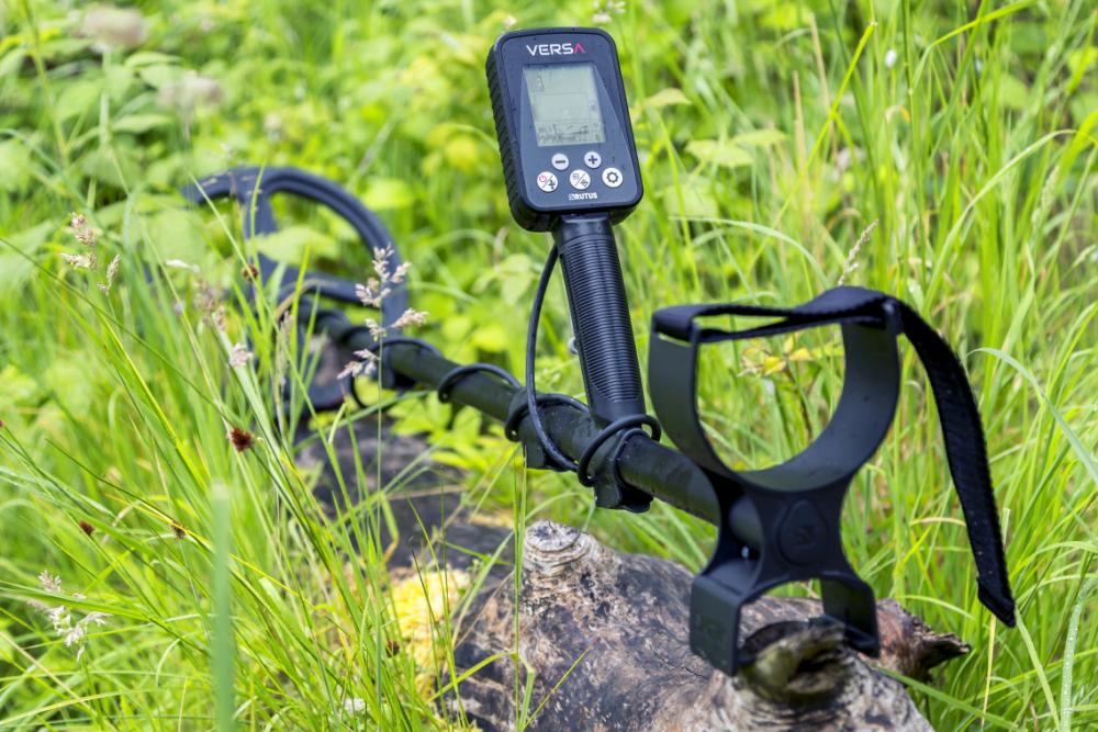 Detektor kovů Rutus Versa 28 cm DD
