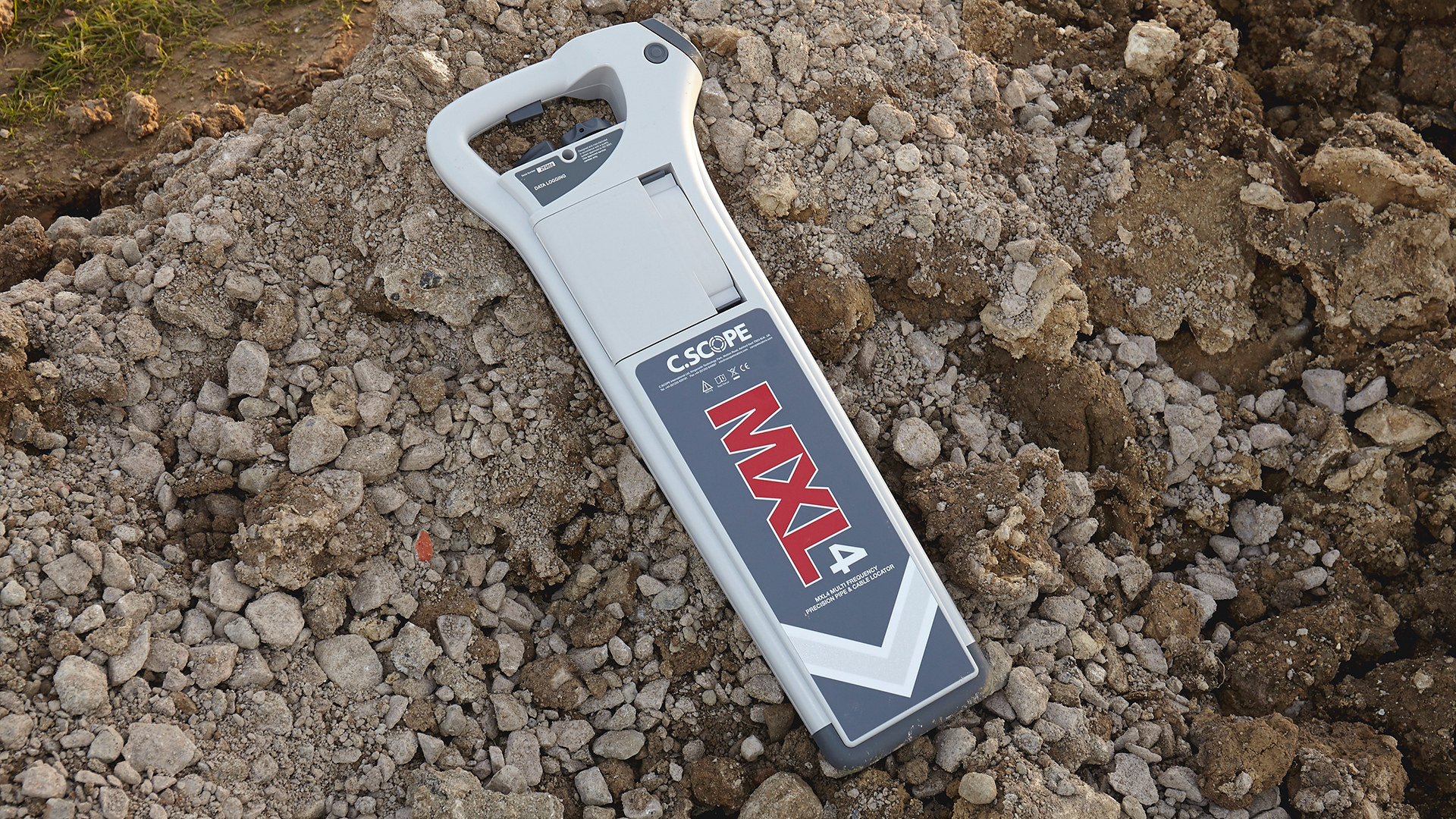 Lokátor inženýrských sítí C.Scope MXL4 D