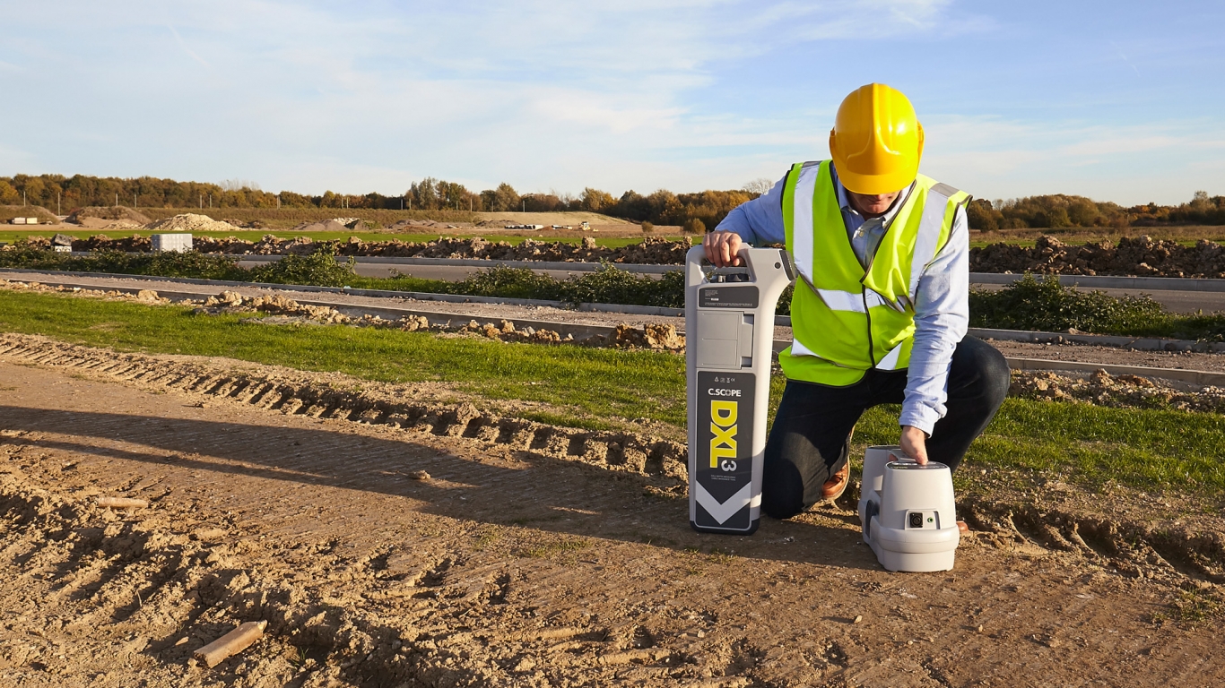 Lokátor inženýrských sítí C.Scope DXL3